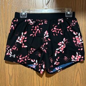 NWT women’s UA shorts!